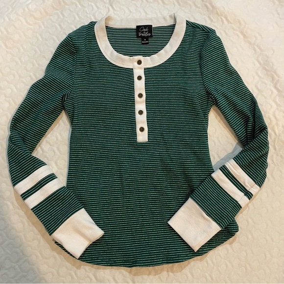 Oak & Trellis Green Henley Stripe Top Womens Medium Forest Biome Stretchy Fitted - Picture 1 of 8